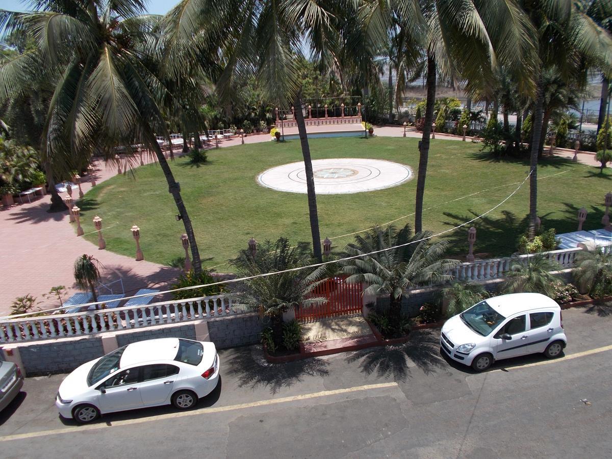 Sandy Resort Daman Exterior foto